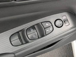 Nissan Altima SV FWD 2025