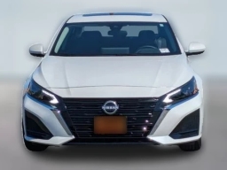 Nissan Altima SV FWD 2025