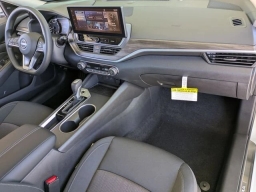 Nissan Altima SV FWD 2025