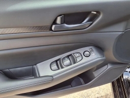 Nissan Altima SV FWD 2026