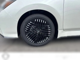 Nissan LEAF SV PLUS Hatchback 2025