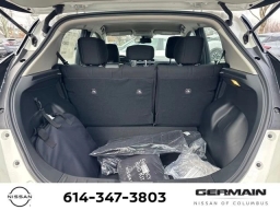 Nissan LEAF SV PLUS Hatchback 2025