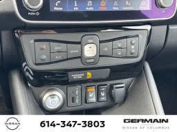 Nissan LEAF SV PLUS Hatchback 2025