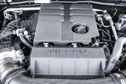 Nissan Frontier SV Crew Cab 4x2 2025