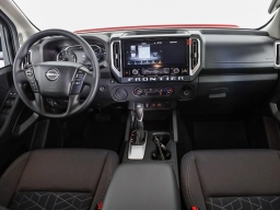 Nissan Frontier SV Crew Cab 4x2 2025