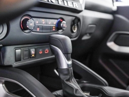 Nissan Frontier SV Crew Cab 4x2 2025