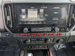 Nissan Frontier PRO-X Crew Cab 4x2 2026