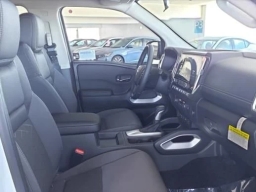 Nissan Frontier SV Crew Cab 4x2 2025