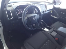 Nissan Frontier SV Crew Cab 4x2 2025