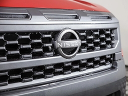 Nissan Frontier SV Crew Cab 4x2 2025