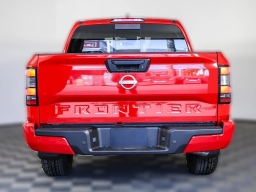 Nissan Frontier SV Crew Cab 4x2 2025