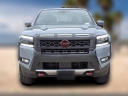 Nissan Frontier PRO-X Crew Cab 4x2 2026