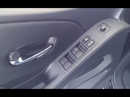 Nissan Frontier SV Crew Cab 4x2 2025