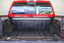 Nissan Frontier SV Crew Cab 4x4 2025