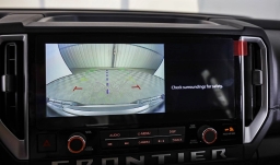 Nissan Frontier SV Crew Cab 4x4 2025