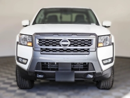 Nissan Frontier SV Crew Cab 4x4 2025