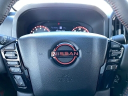 Nissan Frontier PRO-4X Crew Cab 4x4 2026