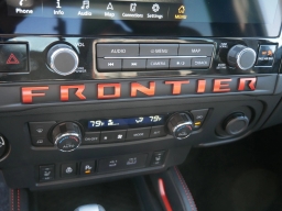 Nissan Frontier PRO-4X w/R Package Crew Cab 4x4 2026