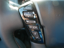 Nissan Frontier PRO-4X w/R Package Crew Cab 4x4 2026