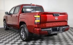Nissan Frontier SV Crew Cab 4x4 2025