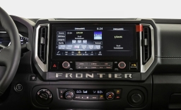 Nissan Frontier SV Crew Cab 4x4 2025