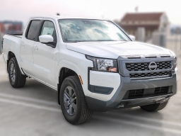 Nissan Frontier SV Crew Cab 4x4 2025