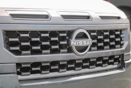 Nissan Frontier SV Crew Cab 4x4 2025