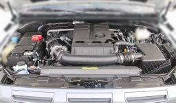 Nissan Frontier SV Crew Cab 4x4 2025