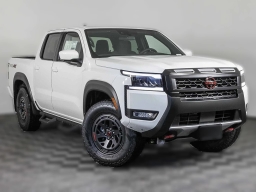 Nissan Frontier PRO-4X Crew Cab 4x4 2026