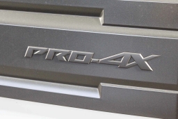 Nissan Frontier PRO-4X Crew Cab 4x4 2026