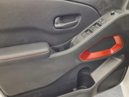 Nissan Frontier PRO-4X Crew Cab 4x4 2026