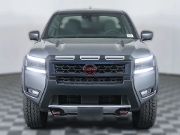 Nissan Frontier PRO-4X Crew Cab 4x4 2026