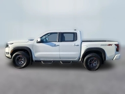 Nissan Frontier PRO-4X Crew Cab 4x4 2025