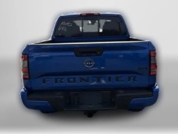 Nissan Frontier SV Crew Cab 4x4 2026