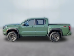 Nissan Frontier PRO-4X w/R Package Crew Cab 4x4 2026