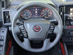 Nissan Frontier PRO-4X w/R Package Crew Cab 4x4 2026