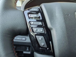 Nissan Frontier PRO-4X w/R Package Crew Cab 4x4 2026