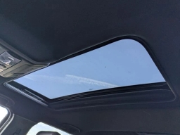 Nissan Frontier PRO-4X w/R Package Crew Cab 4x4 2026