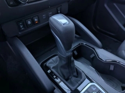 Nissan Frontier SV Crew Cab 4x4 2026