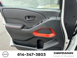 Nissan Frontier PRO-4X Crew Cab 4x4 Long Bed 2026