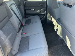 Nissan Frontier SV Crew Cab 4x4 Long Bed 2026