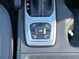 Nissan Frontier SV Crew Cab 4x4 Long Bed 2026