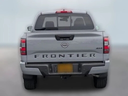 Nissan Frontier SV Crew Cab 4x4 Long Bed 2026