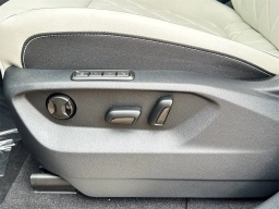 Volkswagen Atlas Cross Sport 2.0T SEL Premium R-Line 4MOTION 2025