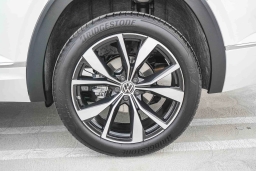 Volkswagen Atlas 2.0T SEL Premium R-Line 4MOTION 2025