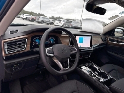 Volkswagen Atlas 2.0T SE w/Technology FWD 2025