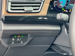 Volkswagen Atlas 2.0T SE w/Technology FWD 2025