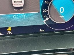 Volkswagen Atlas 2.0T SE w/Technology FWD 2025