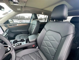 Volkswagen Atlas 2.0T SE w/Technology FWD 2025