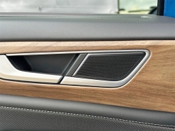 Volkswagen Atlas 2.0T SE w/Technology FWD 2025